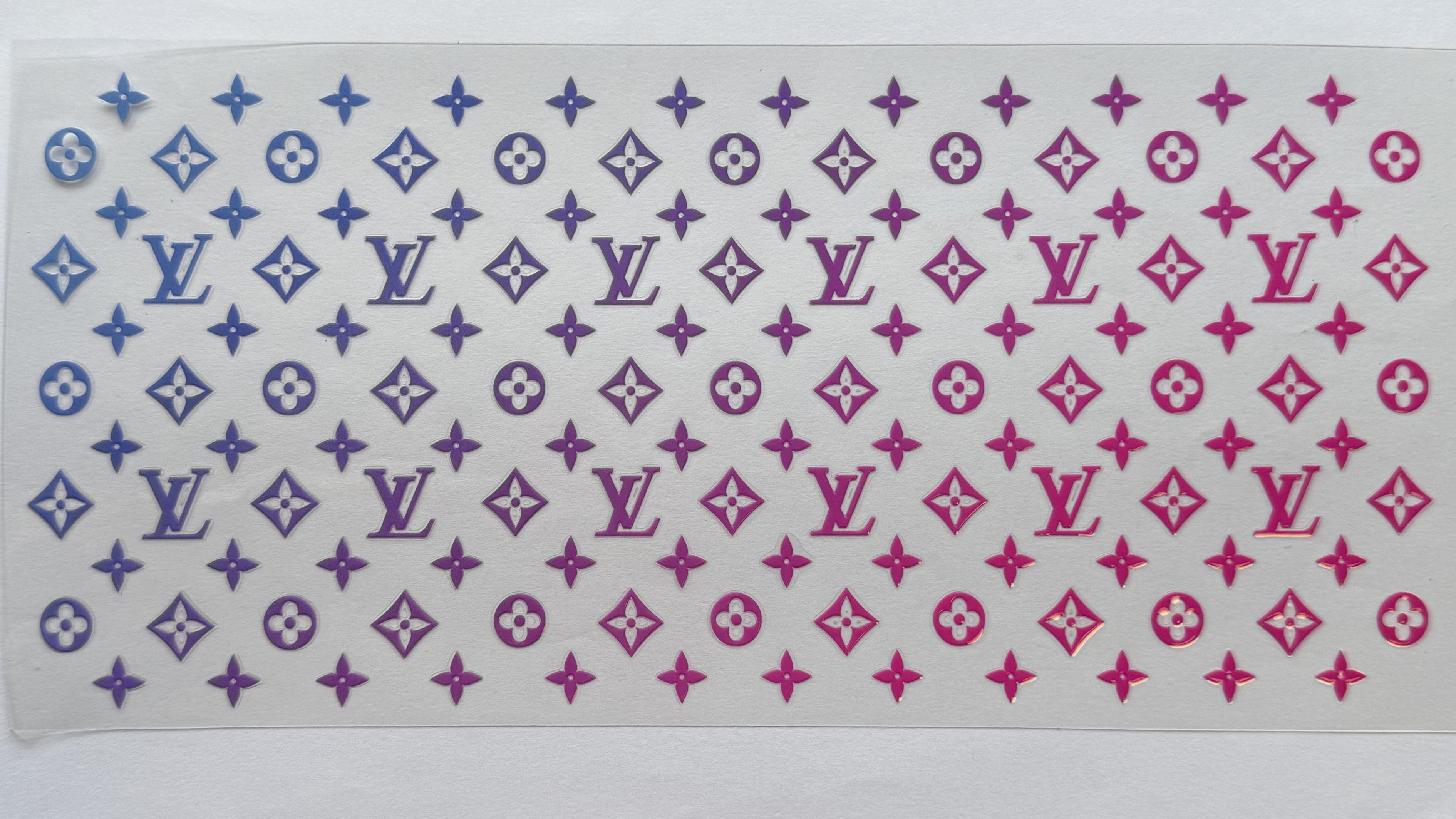LV logo