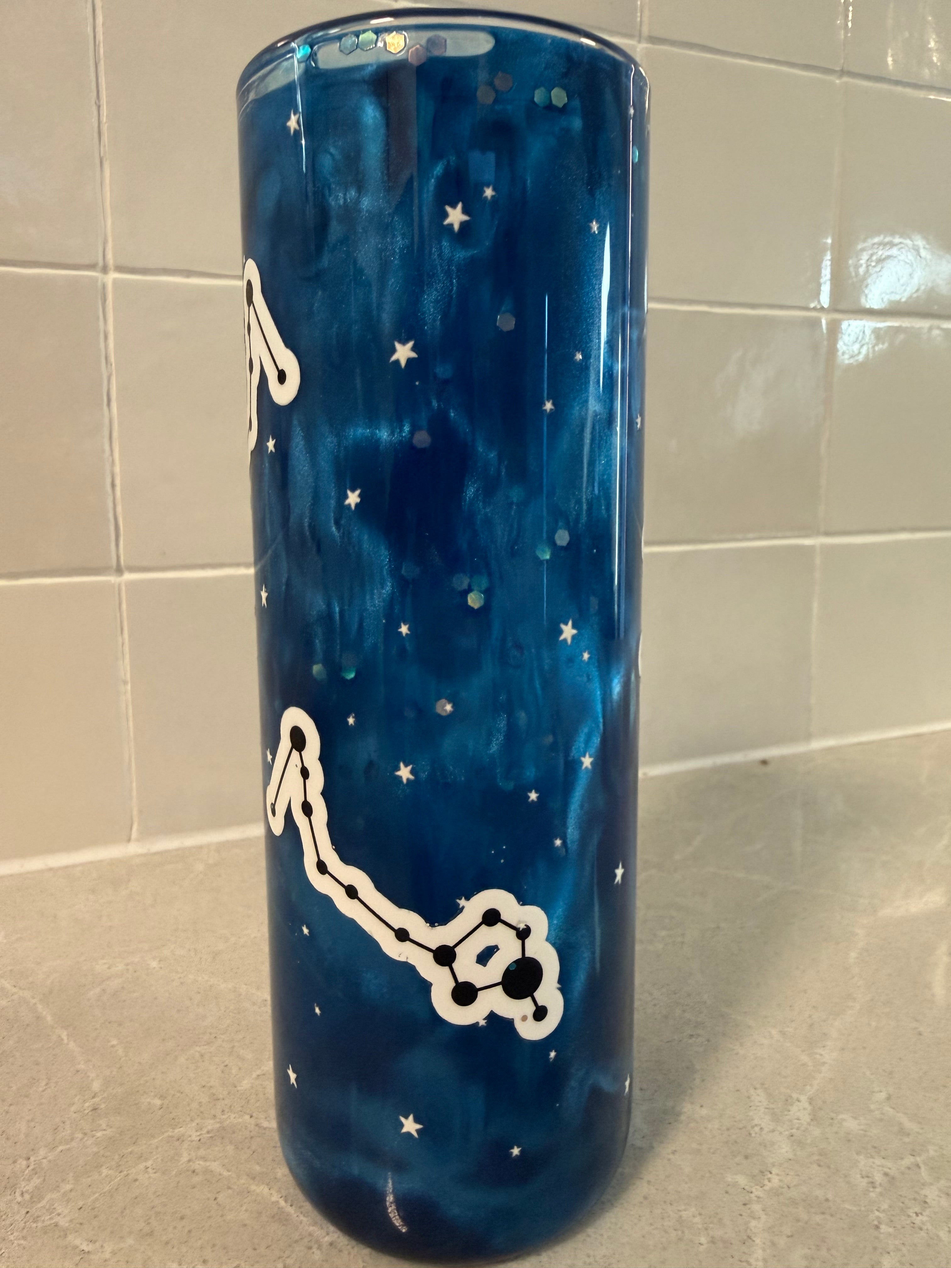 Pisces - navy waterfall - 25oz glass