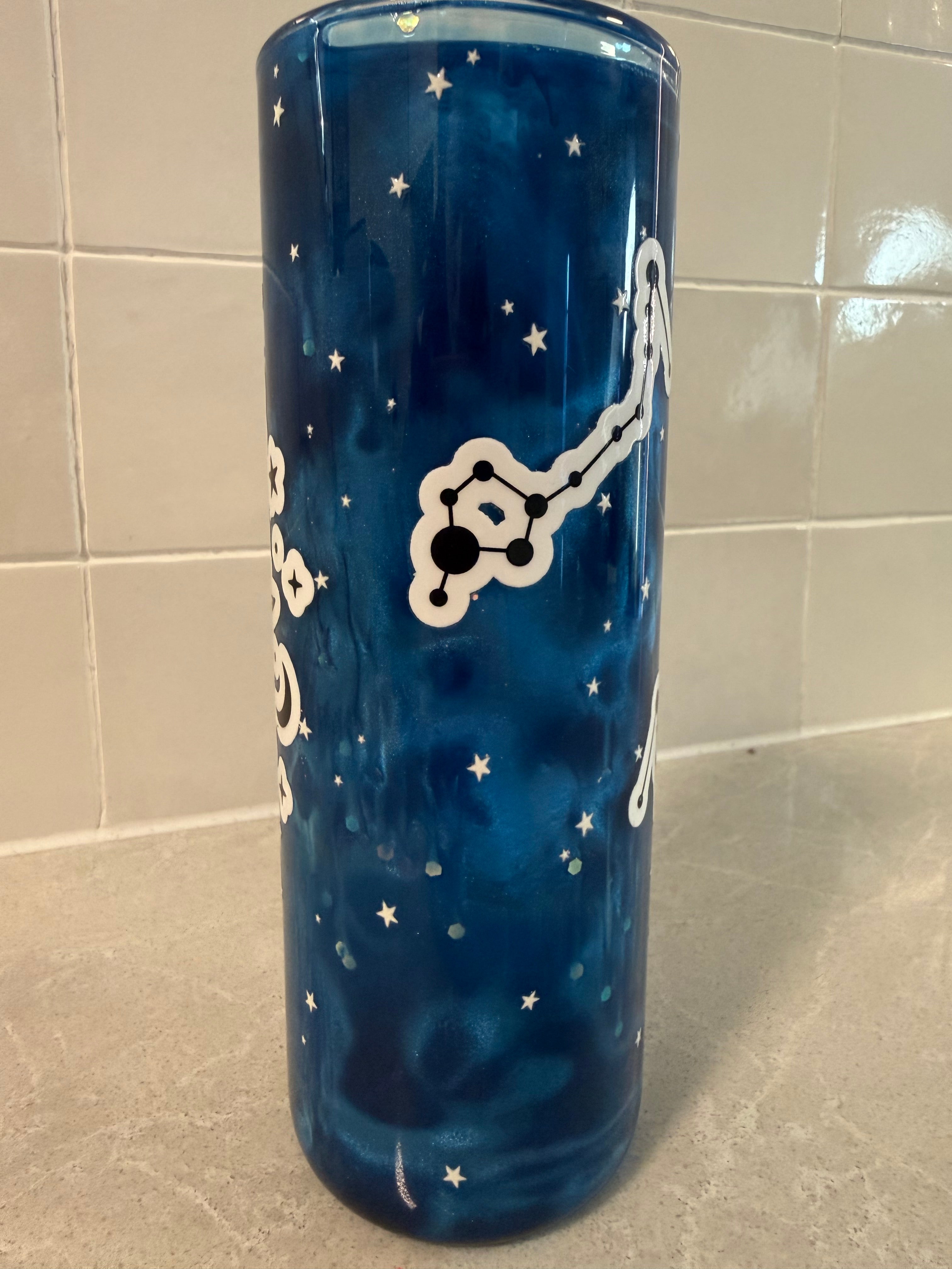 Pisces - navy waterfall - 25oz glass